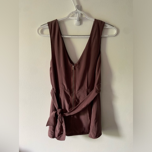 BCBGMaxAzria Silk Crepe De Chine Blouse Maroon Size XXS - Picture 2 of 4